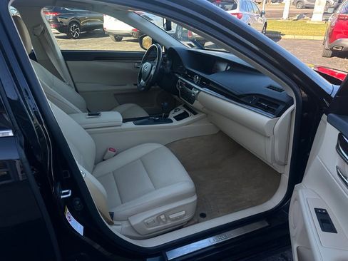 Used 2014 Lexus ES 350 image 36