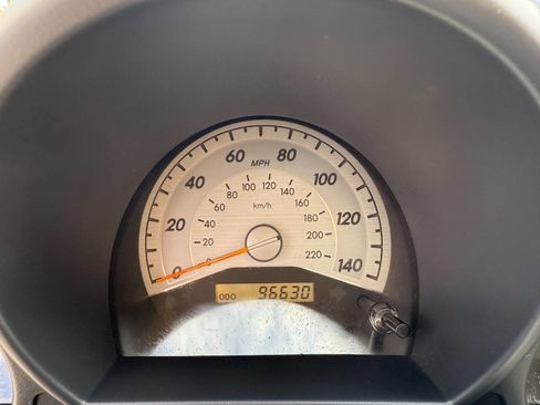 Used 2005 Scion tC image 21