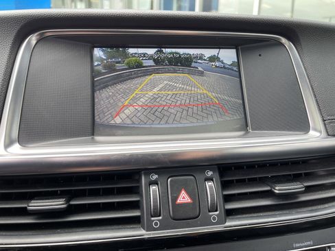 Used 2018 Kia Optima EX w/ Premium Package FWD image 28