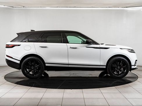 Used 2023 Land Rover Range Rover Velar R-Dynamic S image 11