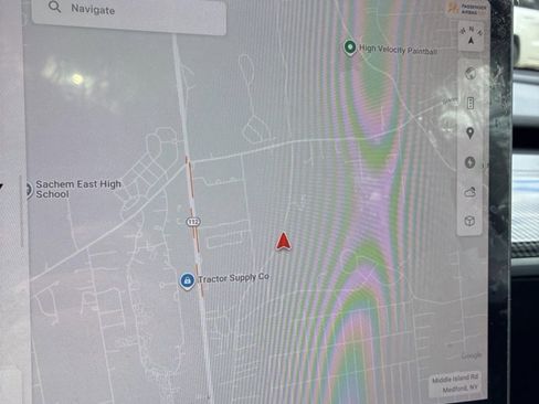 Used 2023 Tesla Model Y Long Range image 17