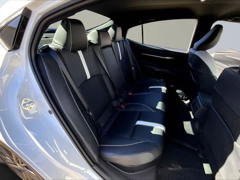 New 2026 Toyota Camry Hybrid image 9