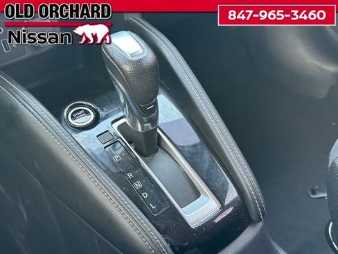 Used 2020 Nissan Kicks SR image 17