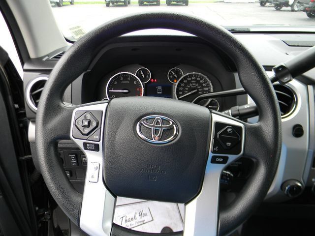 Used 2017 Toyota Tundra SR5 AWD/4WD image 12