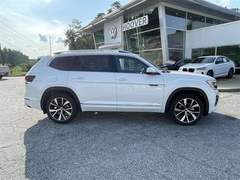 Used 2025 Volkswagen Atlas SEL Premium R-Line AWD/4WD image 2