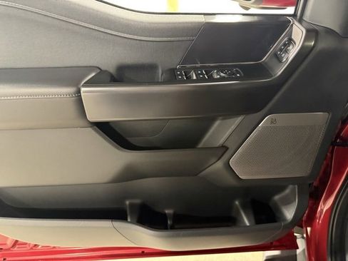 Used 2025 Ford F150 Lariat image 7