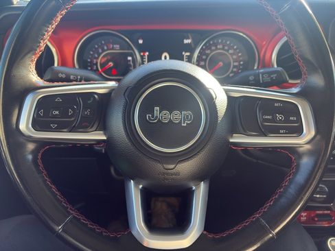 Used 2021 Jeep Gladiator Rubicon w/ LED Lighting Group image 10