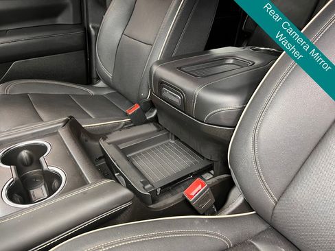 Used 2023 Chevrolet Suburban Premier AWD/4WD image 12
