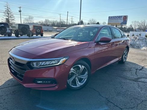 Used 2020 Honda Accord EX image 8