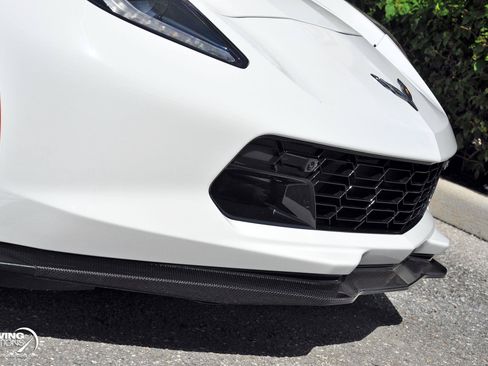 Used 2019 Chevrolet Corvette Z06 RWD image 7