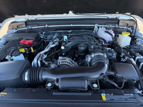 New 2026 Jeep Gladiator Sport image 24