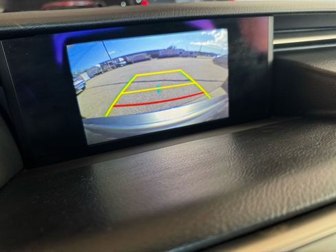 Used 2016 Lexus IS 200t image 15