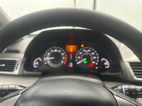Used 2015 Honda Odyssey Touring image 27