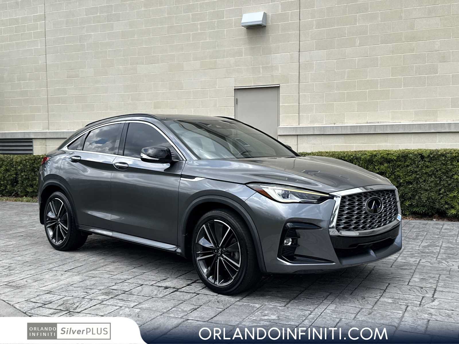 Used 2023 INFINITI QX55 Luxe w/ Cargo Package AWD/4WD image 1