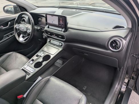Used 2023 Hyundai Kona Limited FWD image 34