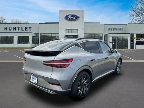 Used 2023 Genesis GV60 Advanced w/ Cargo Package AWD/4WD image 5