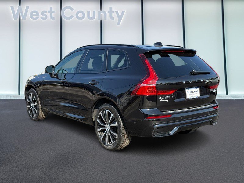 Certified 2024 Volvo XC60 B5 Plus w/ Protection Package Premier AWD/4WD image 7