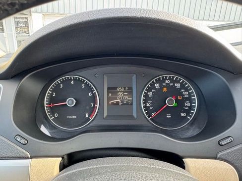 Used 2014 Volkswagen Jetta SE image 13
