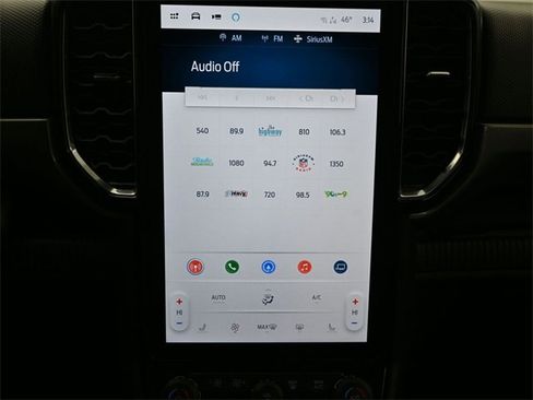 Used 2024 Ford Ranger XLT w/ Technology Package image 13