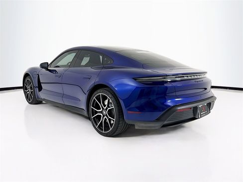 Certified 2023 Porsche Taycan 4S image 3