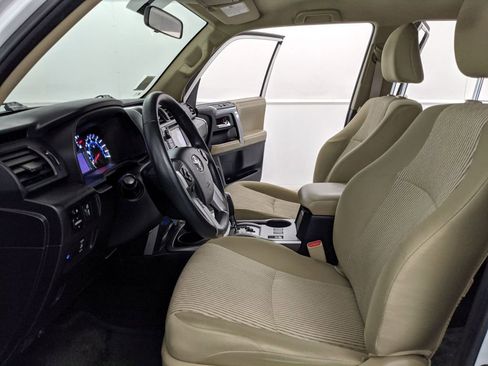 Used 2019 Toyota 4Runner SR5 image 17