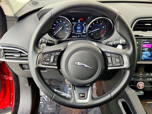Used 2018 Jaguar F-PACE S AWD/4WD image 14