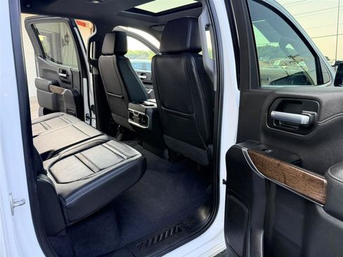 Used 2020 GMC Sierra 1500 Denali w/ Denali Ultimate Package AWD/4WD image 18
