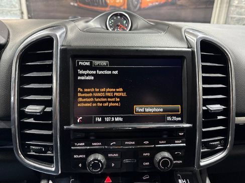 Used 2015 Porsche Cayenne S image 79