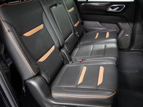 Used 2023 GMC Yukon XL AT4 AWD/4WD image 23