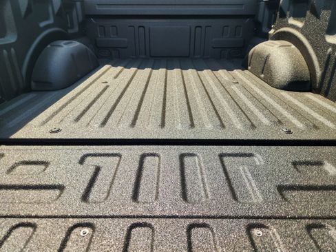 New 2026 Ford F150 XLT w/ Equipment Group 302A MID AWD/4WD image 27