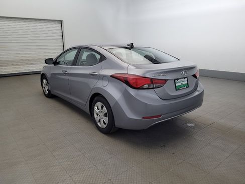 Used 2016 Hyundai Elantra SE FWD image 5
