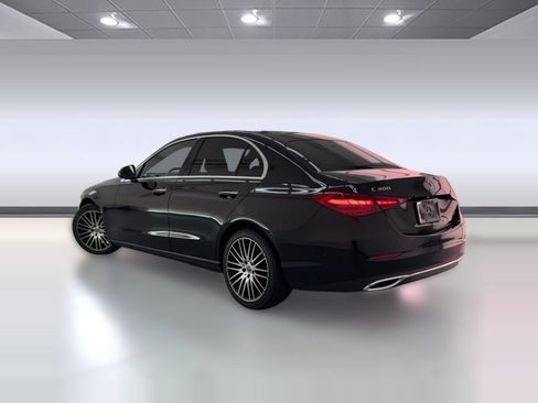 Used 2024 Mercedes-Benz C 300 Sedan image 3
