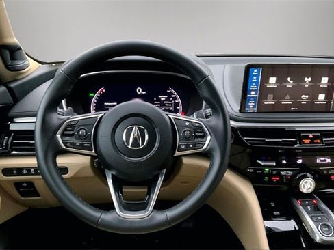 Used 2025 Acura MDX w/ Technology Package image 5