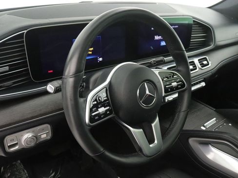 Certified 2022 Mercedes-Benz GLS 450 4MATIC image 17