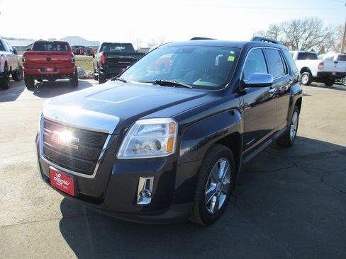 Used 2015 GMC Terrain SLE w/ Chrome Package image 9