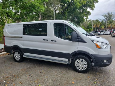 Used 2022 Ford Transit 250 Low Roof w/ Exterior Upgrade Package image 8
