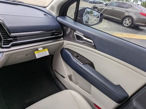 Certified 2023 Kia Sportage EX AWD/4WD image 13