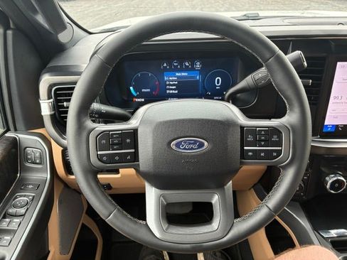 Used 2026 Ford F350 Lariat AWD/4WD image 18