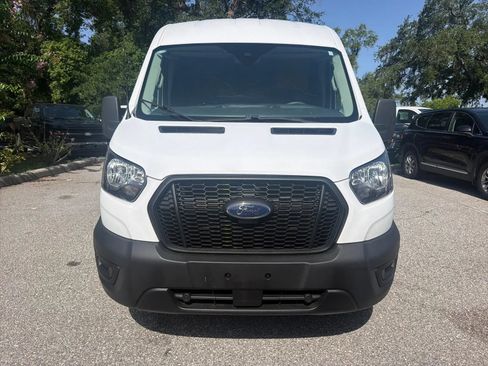 Used 2023 Ford Transit 250 Medium Roof RWD image 4