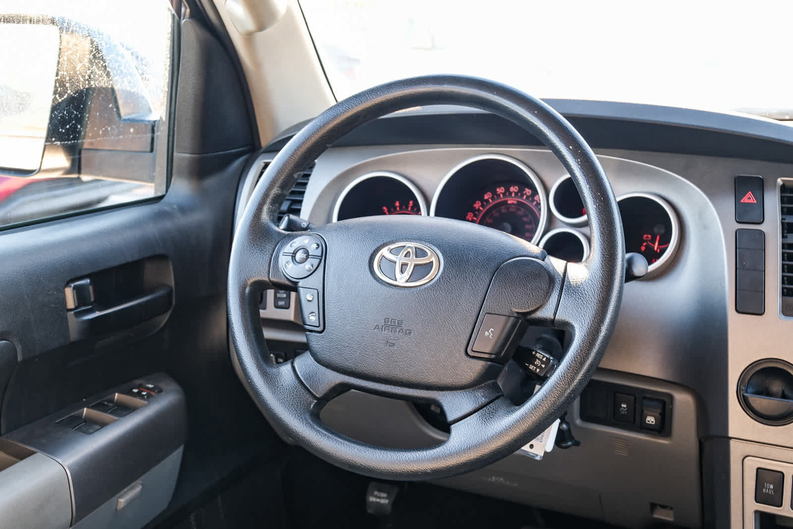 Used 2013 Toyota Tundra 2WD CrewMax w/ Tow Pkg image 17