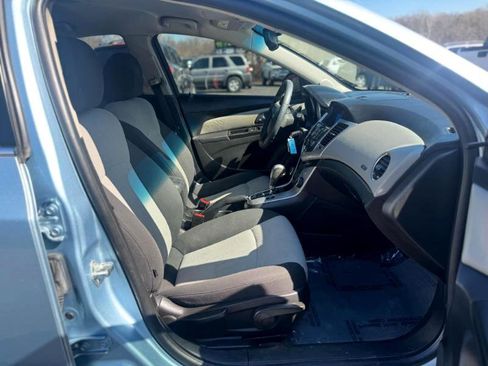 Used 2011 Chevrolet Cruze LS w/ Connectivity Package image 14