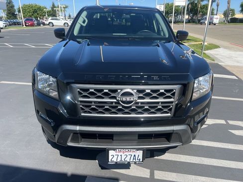 Used 2024 Nissan Frontier SV w/ SV Convenience Package RWD image 8