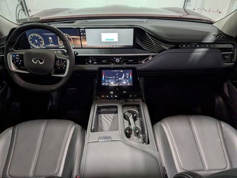 Used 2025 INFINITI QX80 Sensory AWD/4WD image 14
