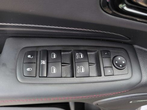 Used 2022 Dodge Durango R/T AWD/4WD image 15