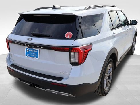 New 2026 Ford Explorer Active w/ Active Comfort Package image 5