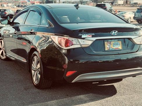 Used 2012 Hyundai Sonata Hybrid w/ Ultimate Pkg image 3