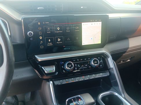 Used 2022 GMC Sierra 1500 Denali AWD/4WD image 13