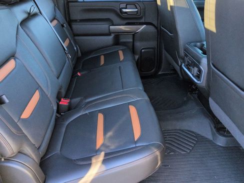 Used 2020 GMC Sierra 2500 AT4 w/ AT4 Premium Package image 28