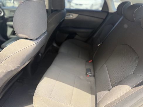 Used 2019 Kia Forte Sedan FWD image 17