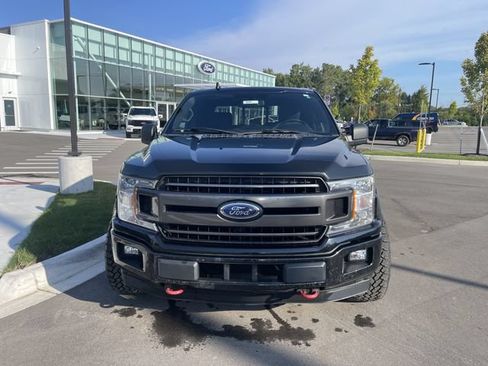 Used 2018 Ford F150 XLT w/ Equipment Group 302A Luxury AWD/4WD image 8
